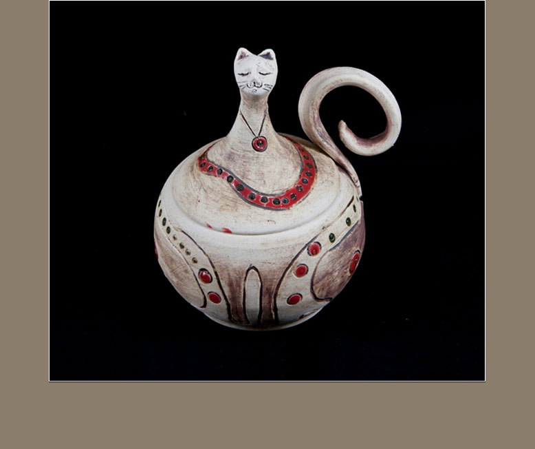 ceramic covered bowl